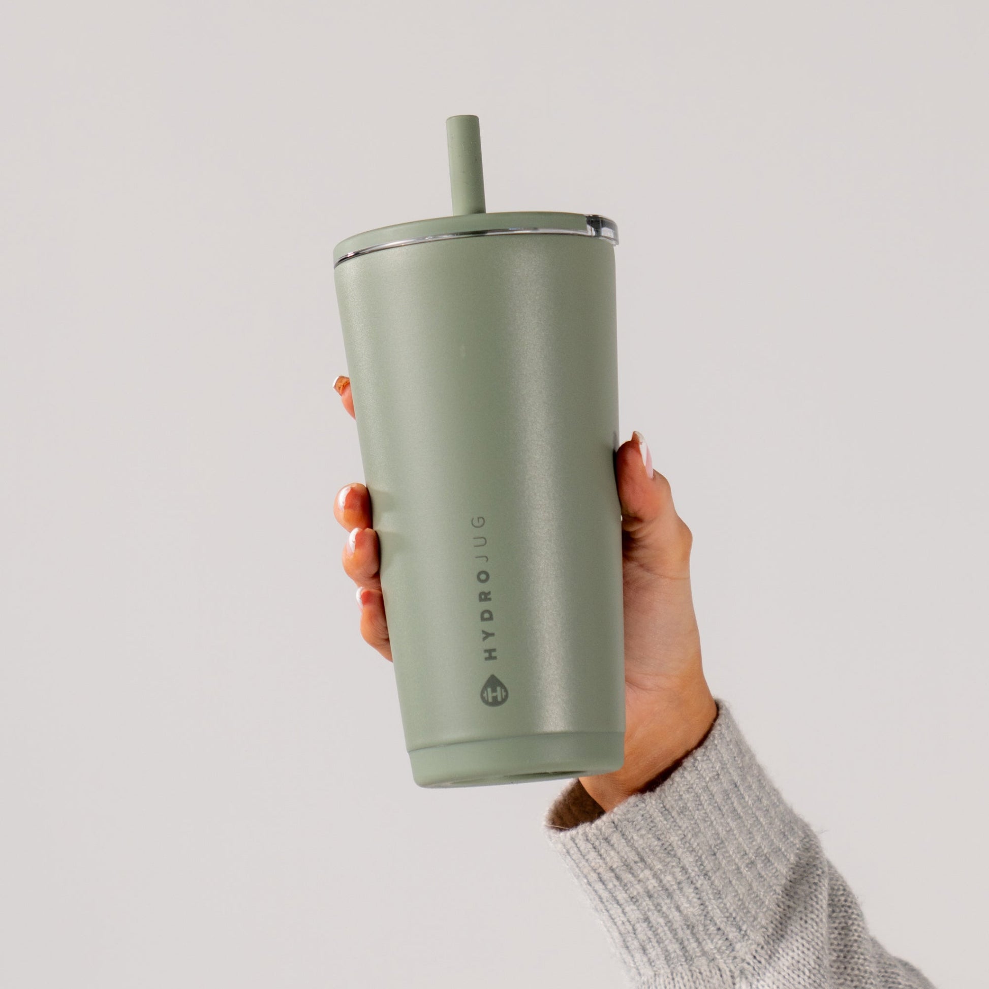 courtyard-x3 EverydayTumbler20oz.-Courtyard-AmzPI-4.jpg